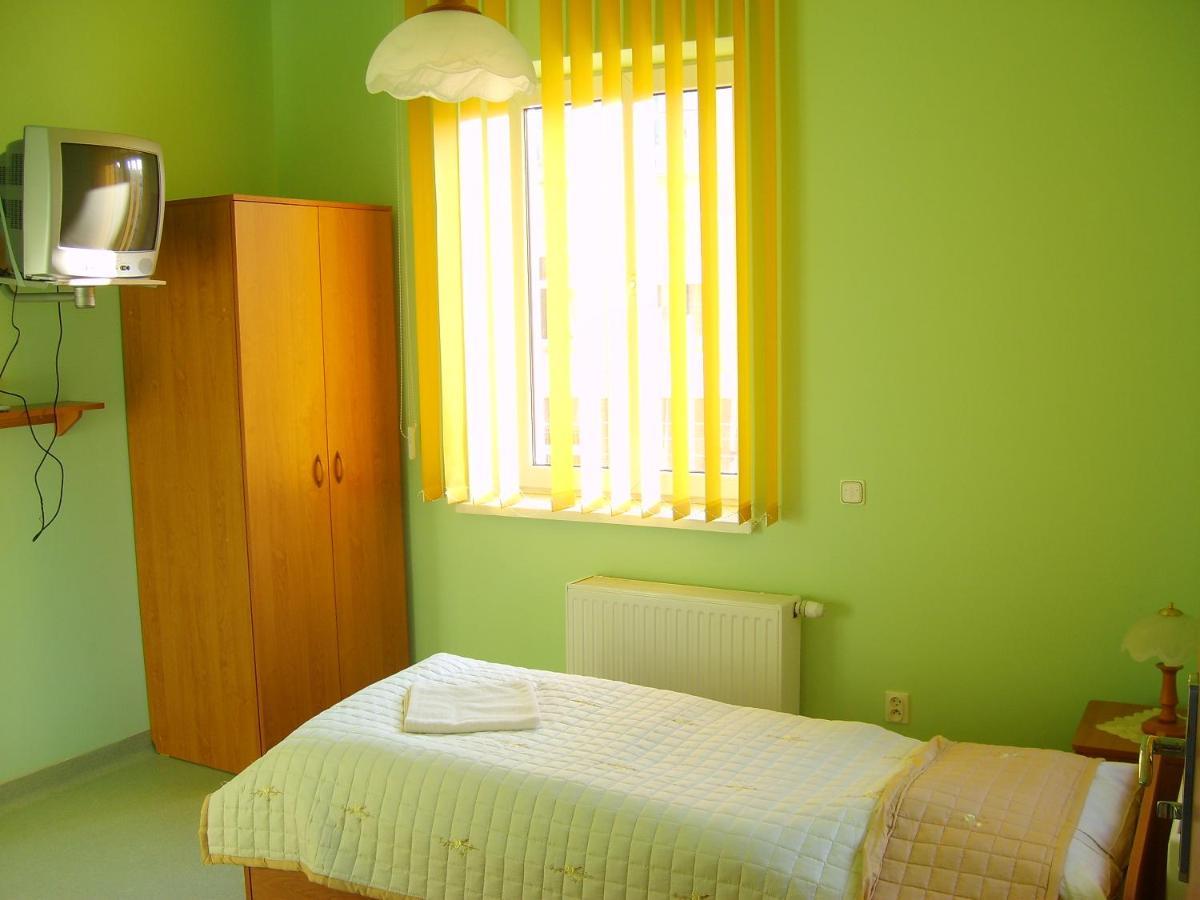 Aparthotel Dom Zdrojowy Jelení Hora Exteriér fotografie