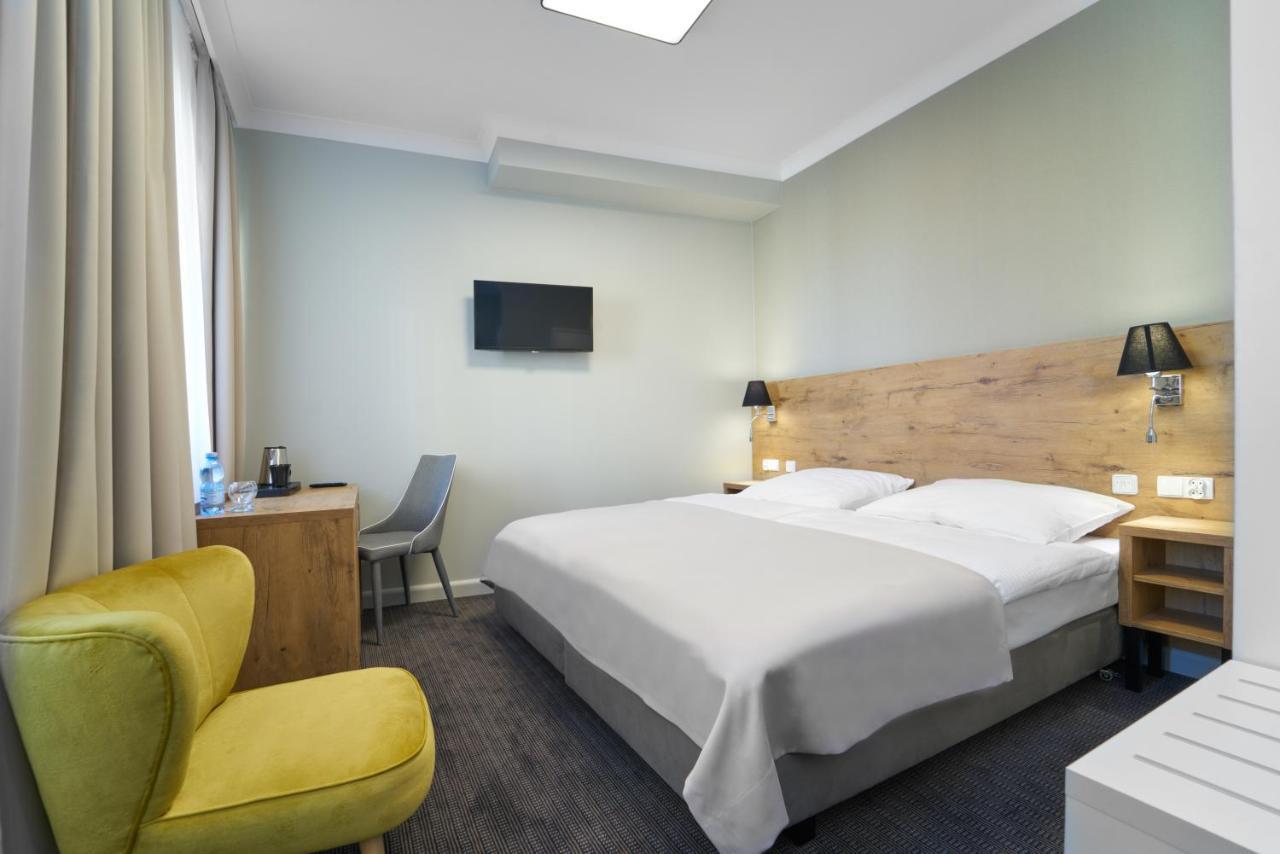 Aparthotel Dom Zdrojowy Jelení Hora Exteriér fotografie